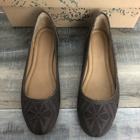 Muse & Cloud Kendal Brown Ballet Leather Flats Size 9 - Picture 4 of 9